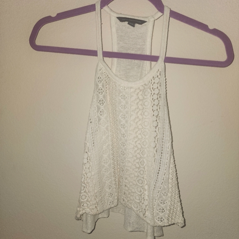 Off White American Eagle AE crop tank top with lace on front, Size Medium